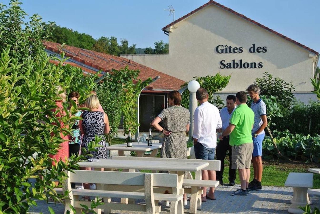 Gites Des Sablons Châtillon-sur-Marne Exteriör bild